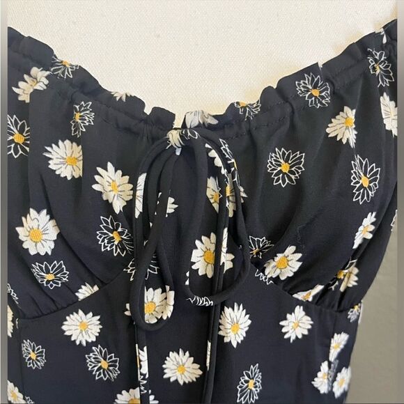 BP Ditsy Floral Tie Front Minidress - Picture 8 of 16